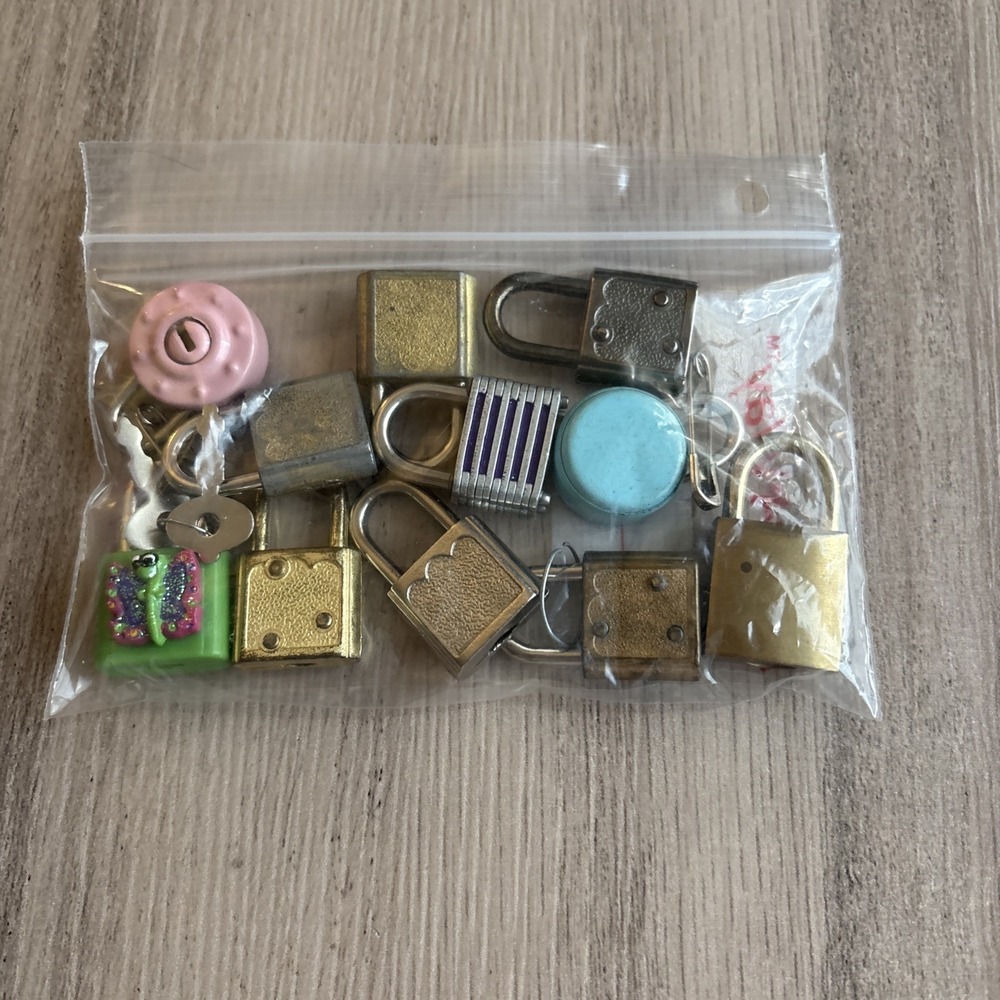 Lot‎ Of 11 Vintage Locker Room Diary Locks, Most Keys Not Included